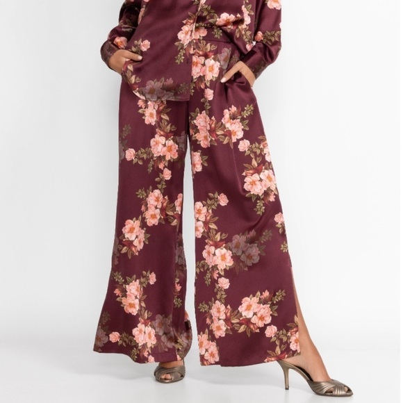 Johnny Was- NWT Burgundy Winonna Silk Floral Wide Leg Pants - Picture 1 of 7